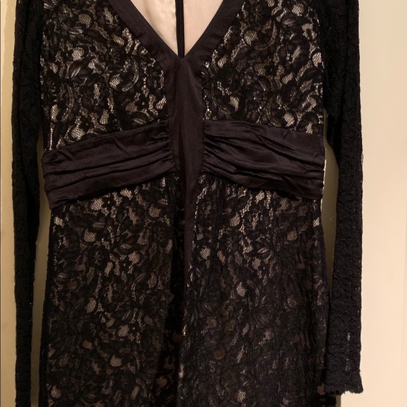 LBD Little Black Dress Petite size 10 Laundry - Picture 3 of 3